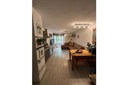 Sehr schöne 2-Zimmer-Wohnung im 1. OG in Stuttgart-Vaihingen