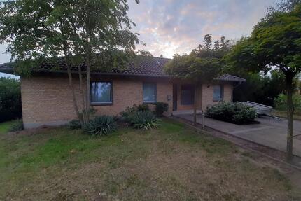 schöner Bungalow mit 5 Zimmern, 145qm WFL, in Ebstorf