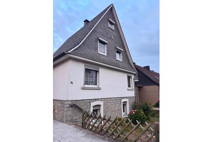 Einfamilienhaus mit großem Grundstück – provisionsfrei - Steinheim