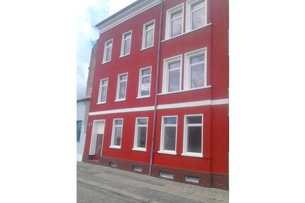 3 Raum Wohnung in Dessau - 450,00&nbsp;EUR Kaltmiete, ca.&nbsp; 80,00&nbsp;m&sup2; in Dessau-Roßlau (PLZ: 06842)
