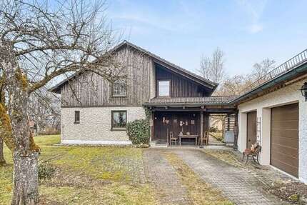 Haus zum Kaufen in Iggensbach 299.000,00 € 120 m²