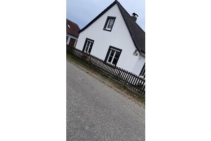 Renoviertes kleines Haus zur Miete in Sandsbach bei Langquaid - Herrngiersdorf