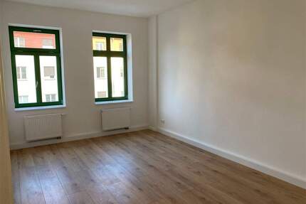 Plagwitz! Erstbezug nach Sanierung* helle 2 Zimmer-Whg.* sep. Küche mit Balkon*Tageslichtbad - Leipzig