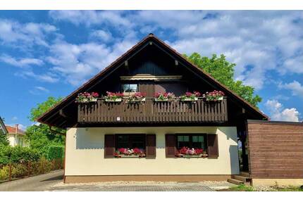 Familienparadies mit großem Garten - Moosburg