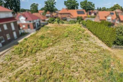 Grundstück zu verkaufen in Garbsen 449.000,00 € 1682 m²