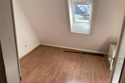 4 Zimmer Wohnung - 148.000,00&nbsp;EUR Kaufpreis, ca.&nbsp; 85,00&nbsp;m&sup2; in Straubenhardt (PLZ: 75334)