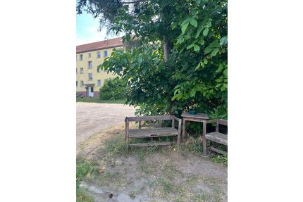 teilsanierte 3-Raum-Wohnung mit Blick ins Grüne in Gielow zu vermieten - Malchin