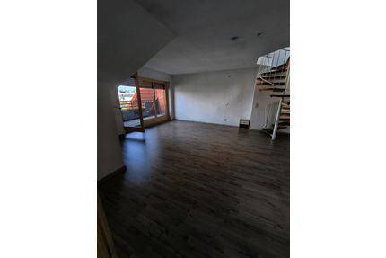 Zentrale 2,5 Zimmer Maisonette Wohnung mit Balkon und Stellplatz - Rheda-Wiedenbrück