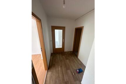 schöne 3 Zimmer Wohnung mit Balkon und Einbauküche - Drei Gleichen