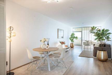 **PROVISIONSFREI**SOFORT EINZIEHEN** ZENTRALE 2 ZIMMER WOHNUNG **BALKON**TIEFGARAGENSTELLPLATZ** - Kerpen Horrem