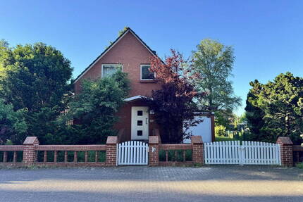 Modernisiertes Einfamilienhaus mit großem Grundstück, 5 Zimmern & gehobener Ausstattung in Eystrup