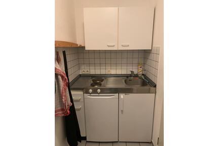 1ZKB 25m2 in Uni nähe - 360,00&nbsp;EUR Kaltmiete, ca.&nbsp; 25,00&nbsp;m&sup2; in Oldenburg (PLZ: 26129) Bloherfelde