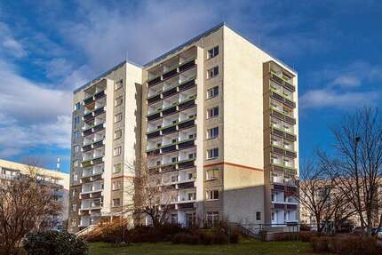 Wohnung zum Mieten in Leipzig 237,24 € 31.31 m²