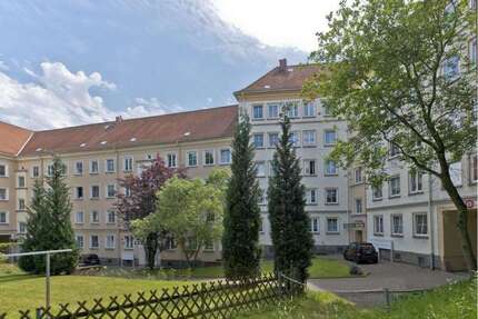 Wohnung zum Mieten in Plauen 247,06 € 56.15 m²