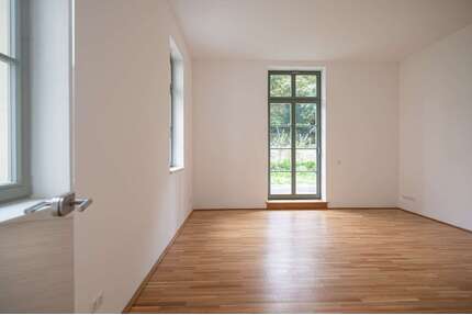 Wohnung zum Mieten in Chemnitz 853,00 € 90.75 m²