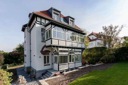 Wohnung zum Mieten in Wiesbaden 2.700,00 € 110 m²