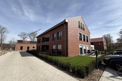 Dachgeschosswohnung Erstbezug - 1.249,00&nbsp;EUR Kaltmiete, ca.&nbsp; 108,00&nbsp;m&sup2; in Rhede (PLZ: 46414)