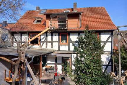Haus zum Kaufen in Göttingen 199.000,00 € 246 m²