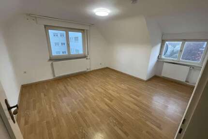 Wohnung zum Mieten in Stuttgart 740,00 € 55 m²