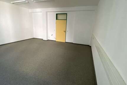 Büro in Freilassing 261,54 € 30.77 m²
