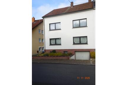 Mehrfamilienhaus mit 3 Etagen in ruhiger Lage von SLS-Fraulautern - Saarlouis