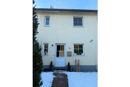 Reihenmittelhaus zu verkaufen - 265.000,00&nbsp;EUR Kaufpreis, ca.&nbsp; 124,00&nbsp;m&sup2; in Schleswig (PLZ: 24837)