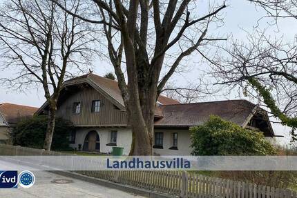 ALPENLANDHAUS MIT WEITEREN BAUPLATZ - Salzweg
