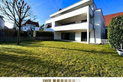 Exklusive 4-Zimmer Erdgeschosswohnung mit großem Garten, zentral in Kirchheim unter Teck - 73230 Kirchheim