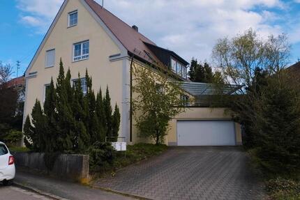 luxuriöses Wohnen auf 2 Ebenen - 1.050,00&nbsp;EUR Kaltmiete, ca.&nbsp; 149,00&nbsp;m&sup2; in Bibertal (PLZ: 89346)