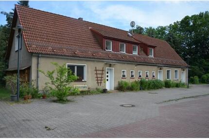 Für Naturliebhaber: Hübsche Erdgeschosswohnung im Wald am See - Steinhöfel