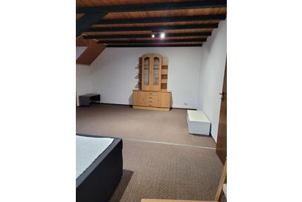 Dachgeschosswochnung in Erden- ca.65 m2- 550 € warm- sofort frei - Lösnich