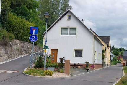 Haus zum Kaufen in Eibenstock 135.000,00 € 94 m²