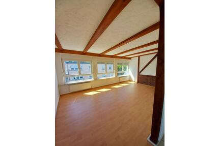 City-Wohnung Netphen 2 Zi. KDB - 633,00&nbsp;EUR Kaltmiete, ca.&nbsp; 68,00&nbsp;m&sup2; in Netphen (PLZ: 57250)