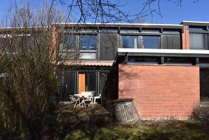 Haus zum Kaufen in Bovenden 275.000,00 € 160 m²