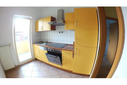 Helle 2 Zimmer Wohnung mit Balkon im Zentrum von Stendal