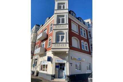 Hell, modern und sehr geräumig - 2ZKBB in der Seediekstr. 11 - Wilhelmshaven