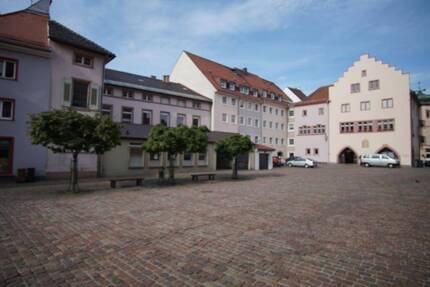 Loft-Stil Büro-Praxis-Kanzleiräume im Dachgeschoss in 1A Lage in der Villinger Altstadt - Villingen-Schwenningen
