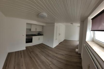 1-Zimmer-Kellerwohnung mit Kochnische in Leer-Logabirum - Leer (Ostfriesland)