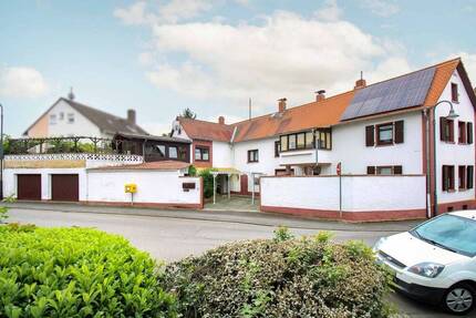 Viel Platz für Generationen - Charmantes Familienhaus mit Dachterrasse & Wintergarten in Ober-Mörlen