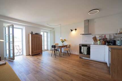 Wohnung zum Kaufen in Traunstein 345.000,00 € 65 m²
