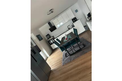 Neubau Wohnung in Schortens - 1.100,00&nbsp;EUR Kaltmiete, ca.&nbsp; 100,00&nbsp;m&sup2; in Wangerland (PLZ: 26434)