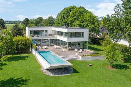 Haus zum Kaufen in Meerbusch - Langst-Kierst 6.900.000,00 € 420 m²