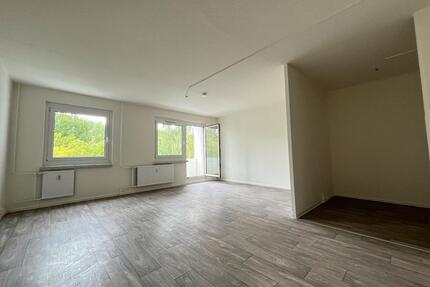 Frisch saniert mit Balkon – Ihr neues Zuhause wartet - Chemnitz Kapellenberg
