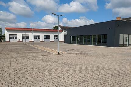 Ehemaliges Autohaus zur gewerbllichen Mietnutzung - Annaburg
