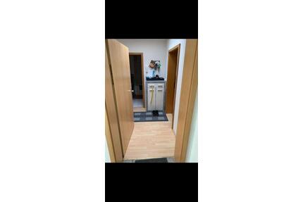 2,5-Zi Wohnung mit Wintergarten & Stellplatz in Uhingen (56 m²)