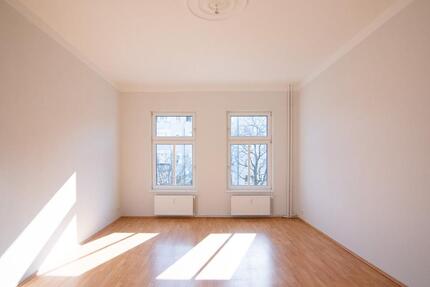 Provisionsfrei: Frisch renovierte 2-Zi-Altbauwohnung in Spreenähe - Berlin Charlottenburg-Wilmersdorf