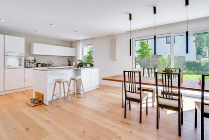 AIGNER - Traumhafte Gartenwohnung mit Hauscharakter in Maisach!