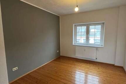 Wohnung zum Mieten in Krefeld 420,00 € 55 m²