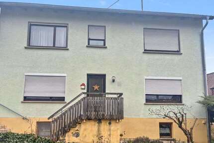 Haus zum Kaufen in Oberaurach 159.000,00 € 150 m²