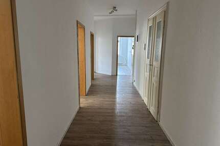 Wohnung zum Kaufen in Leipzig 219.000,00 € 92 m²